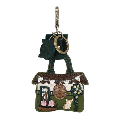 Vendula The Queen Elizabeth Pub Key Charm