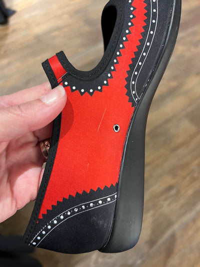 IMPERFECT 11 - Carmine Brogue 8/38