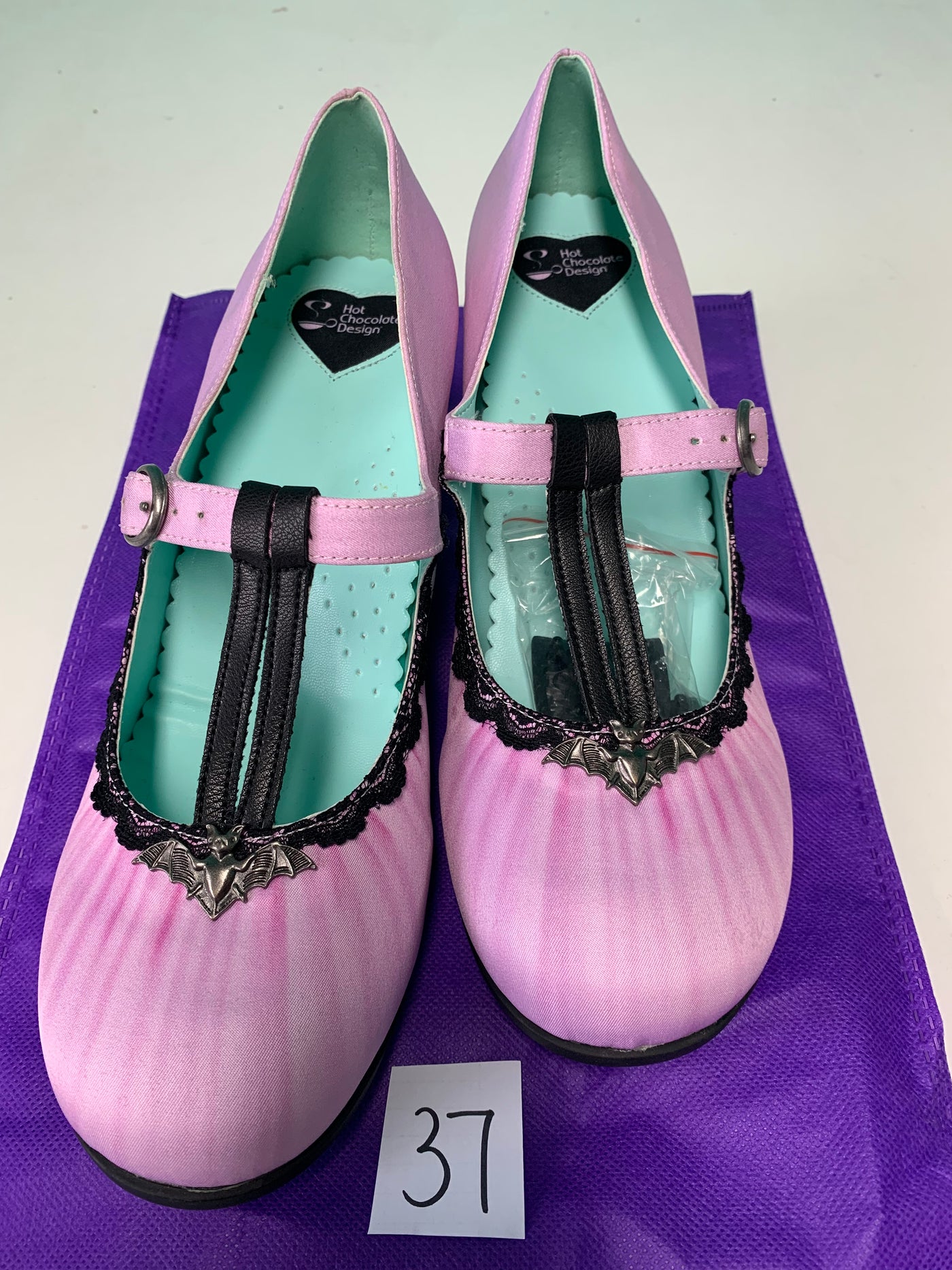 SECONDS 37-  Lily mid heels Size HCD42/AU12-12.5