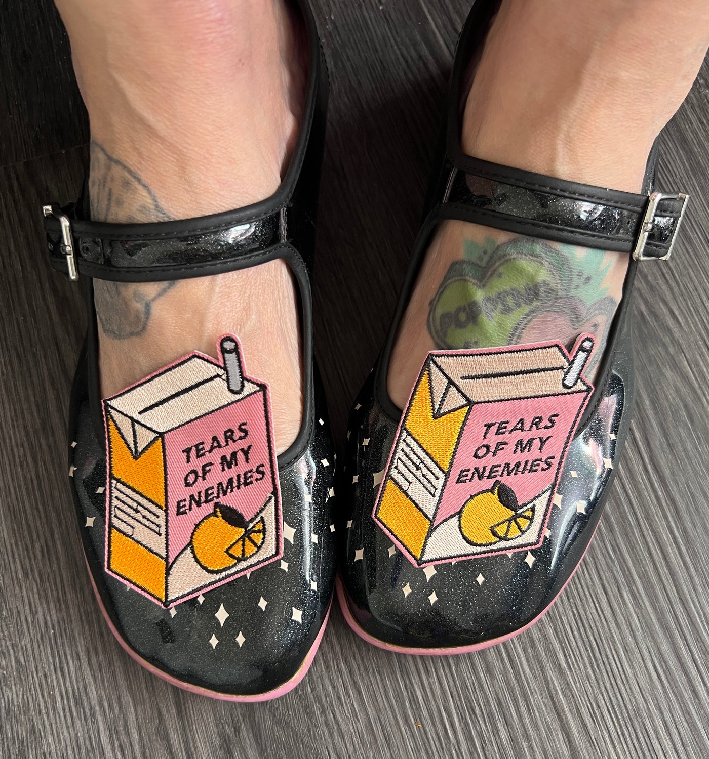 Popping Candy Shoe Clips - Cry Me a Juicebox