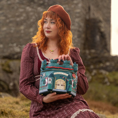 Vendula Shakespeare's Theatre - Hamlet Cora Bag
