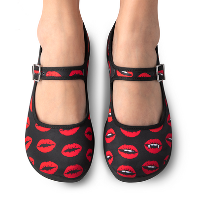 Chocolaticas_Kiss_Me_womens_Mary_Jane_Flat_Legs